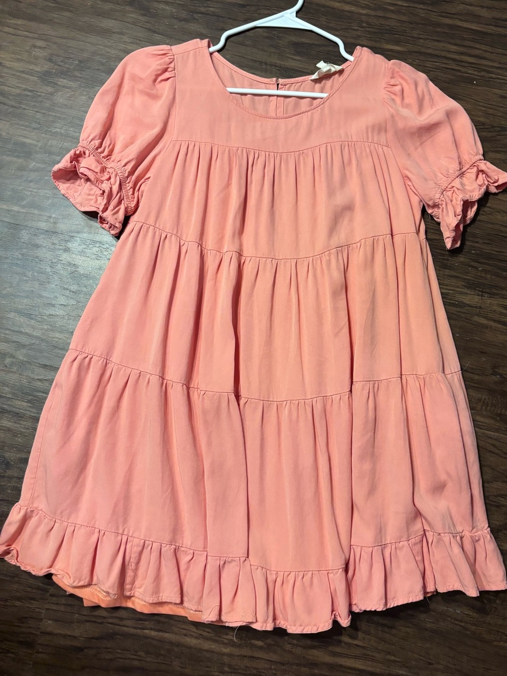 Listicle Coral Tiered Ruffle Dress with Puff Sleeves